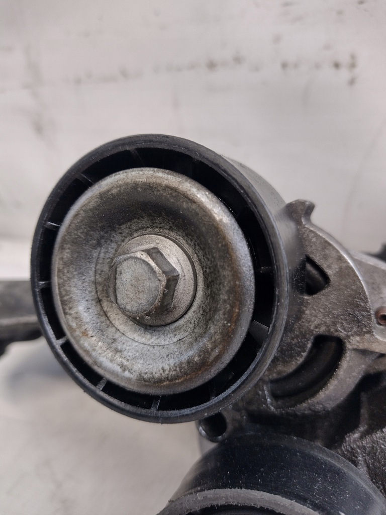 фото №6, Кронштейн генератора renault clio ii 1,6 16v