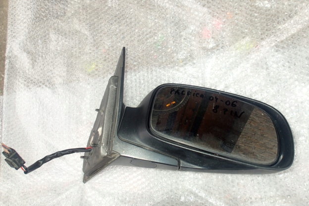 фото №1, Chrysler pacifica 04-06 дзеркало праве 8 pin