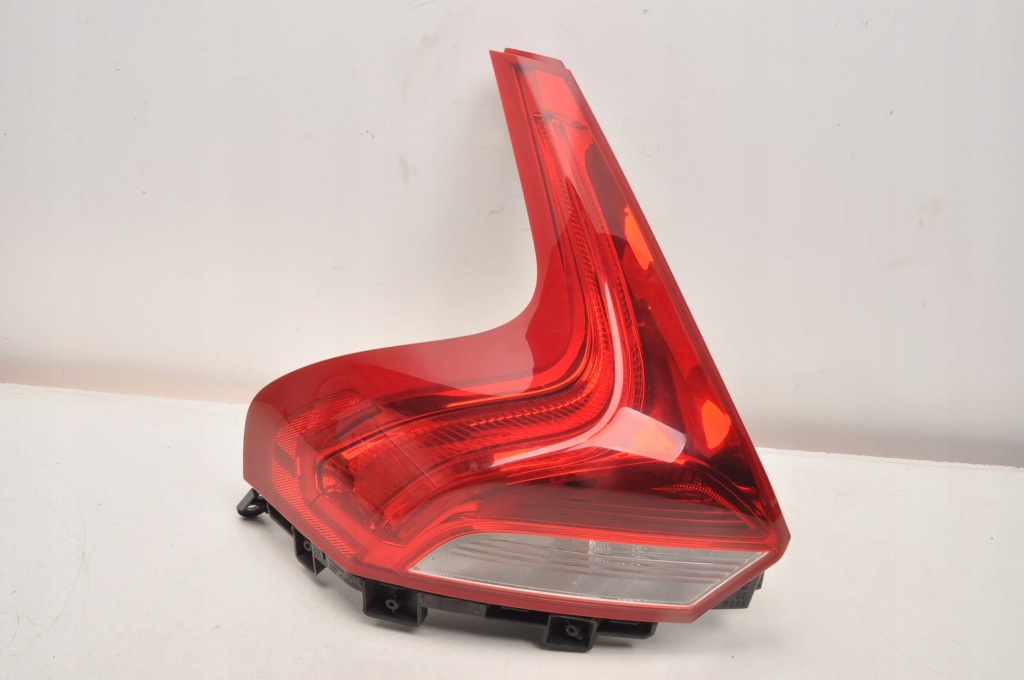 фото №4, Volvo v40 ii лампа ліва задня лівий задня 31395844