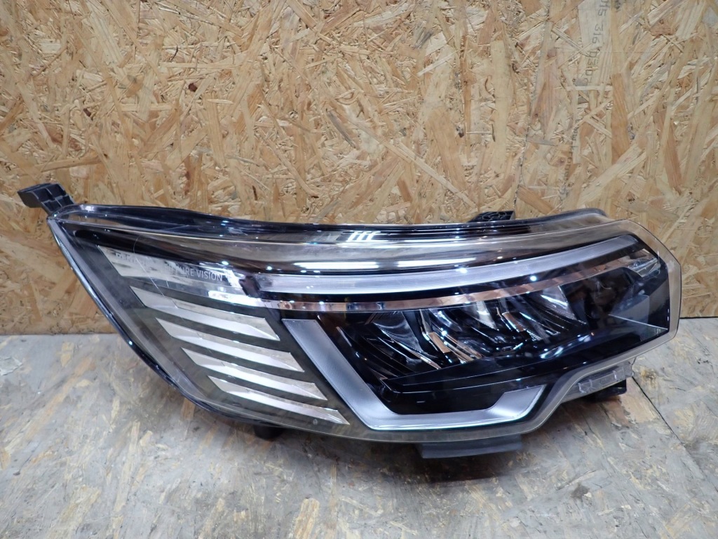 Купить Фара правый  правый full led renault trafic 3 3 рестайлинг  2021- 260102899r