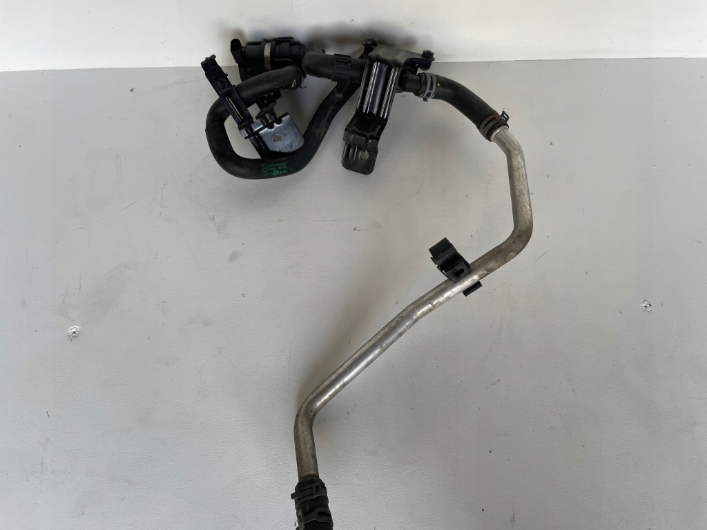 фото №1, Дополнительная насос wody audi q7 4l 7p0965561a
