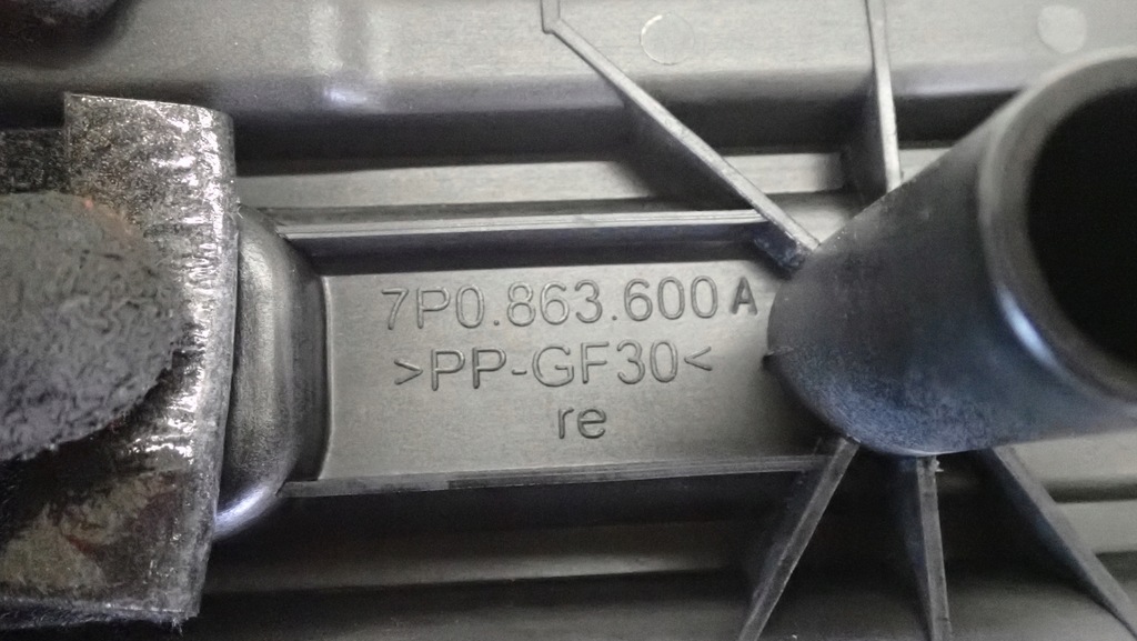 фото №7, Porsche cayenne ii молдинг багажника 7p0863600a