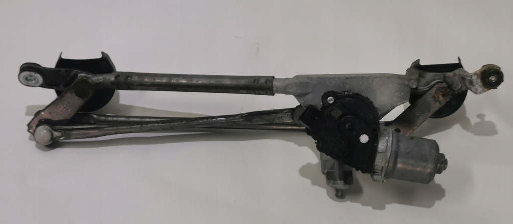 фото №1, Forester sj iv 13- механизм дворник перед