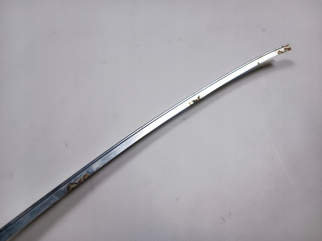 фото №8, Молдинг стекло лобовое верхний mercedes-benz sl 107