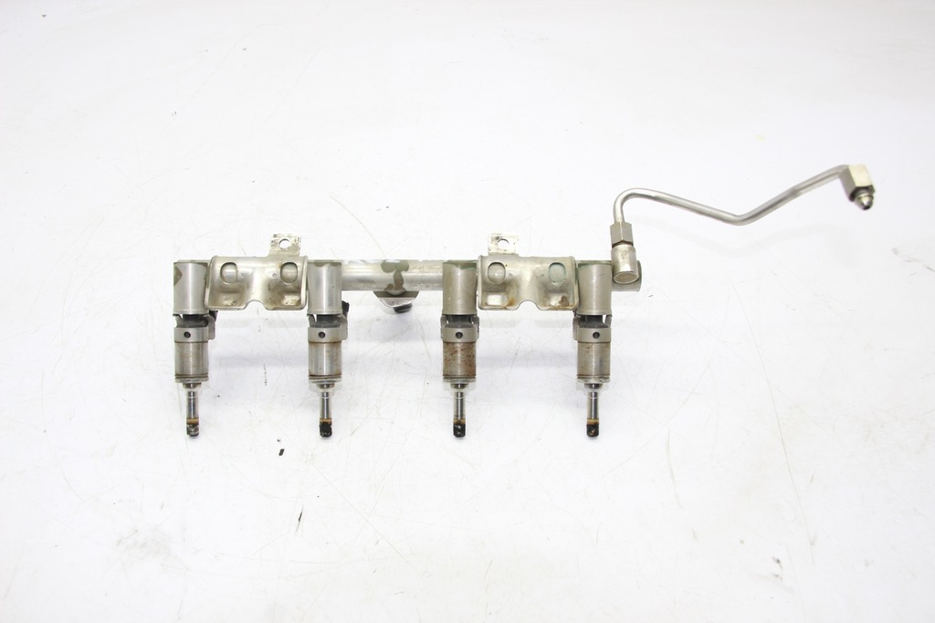 фото №1, Молдинг впрыскная форсунки peugeot rcz 1.6 thp 200km