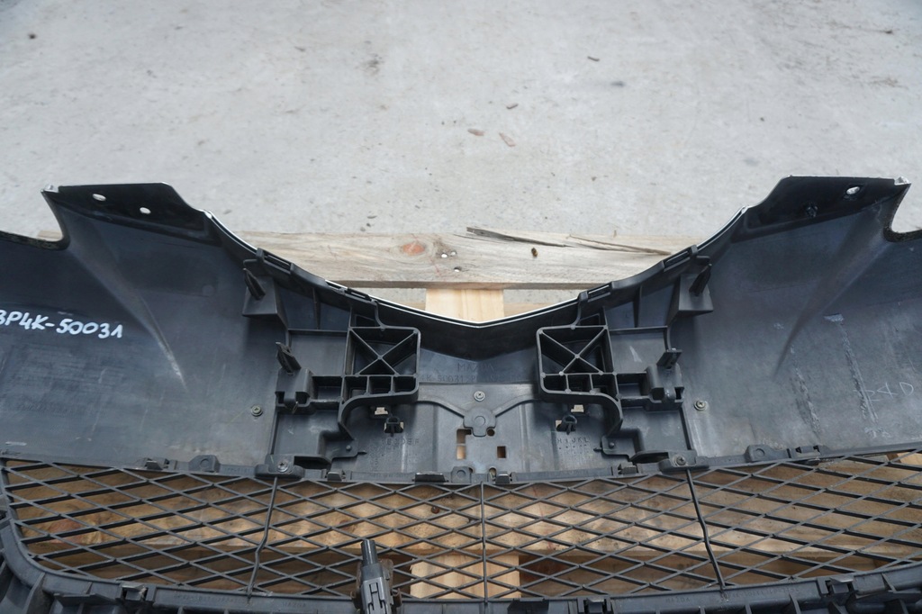 фото №11, Mazda 3 bk хетчбек 2006rok бампер передній bp4k-50031 szary решітка радіатора