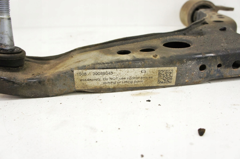 Pl042 opel astra k v 1.0i рычаг правая  перед 39089345 с Разборки