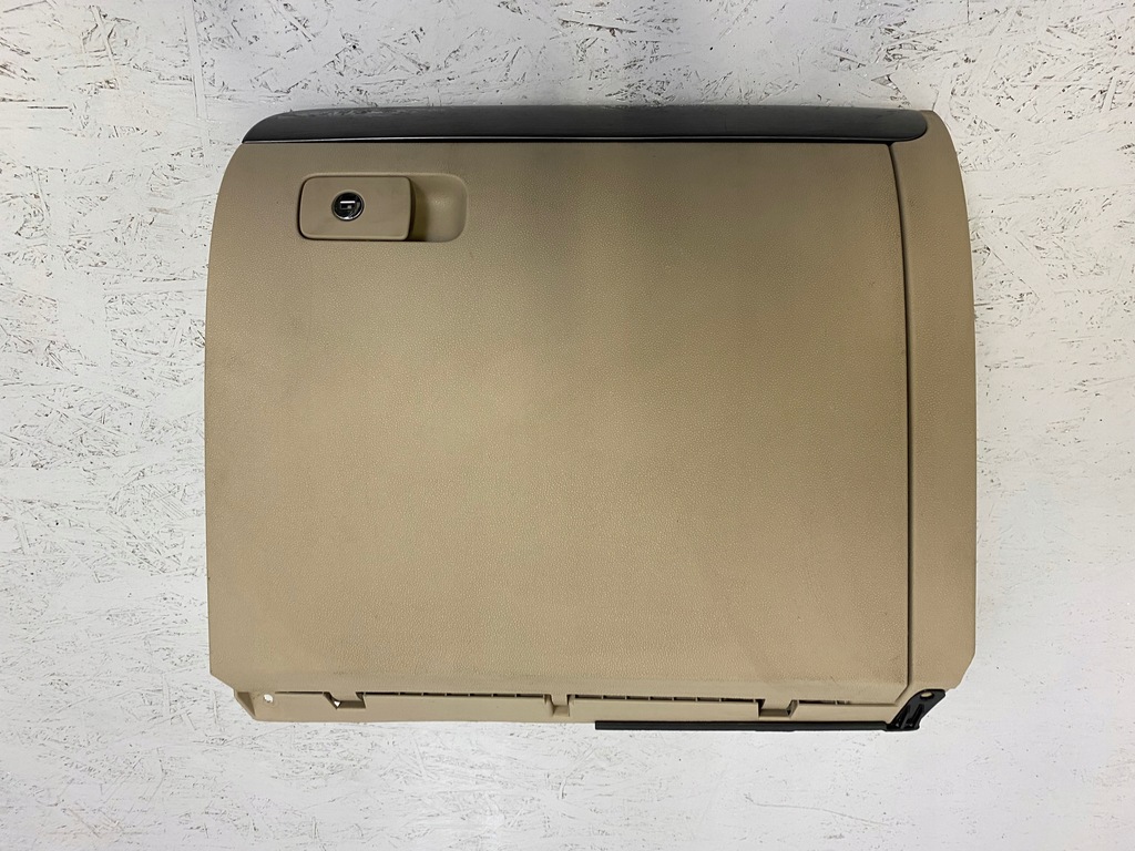 фото №1, Vw jetta бардачок пасажира 5c7857101