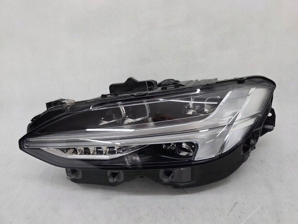 фото №1, Volvo s90 v90 лампа перед ліва full led active high beam europa 31655728
