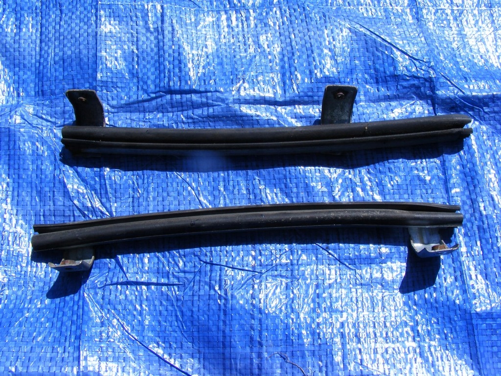 фото №1, Mazda mpv ii 2 направляющая комплект направляющая стекло левый задняя