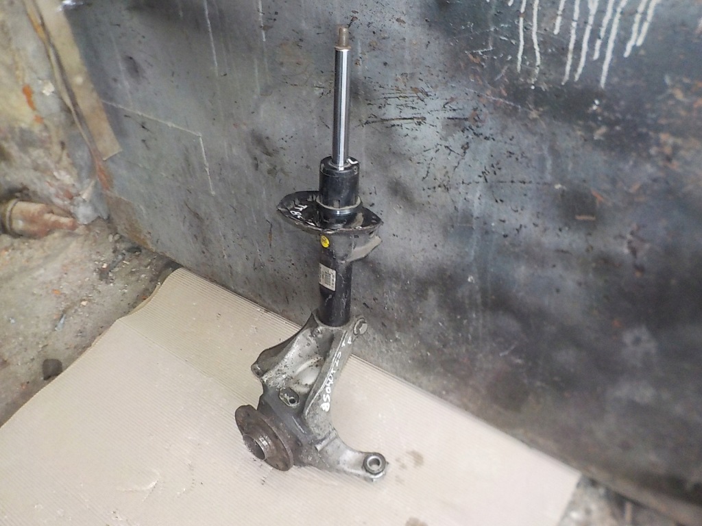 фото №1, Підвіска поворотний кулак ступиця амортизатор mcperson перед ліва audi tt 8s tts