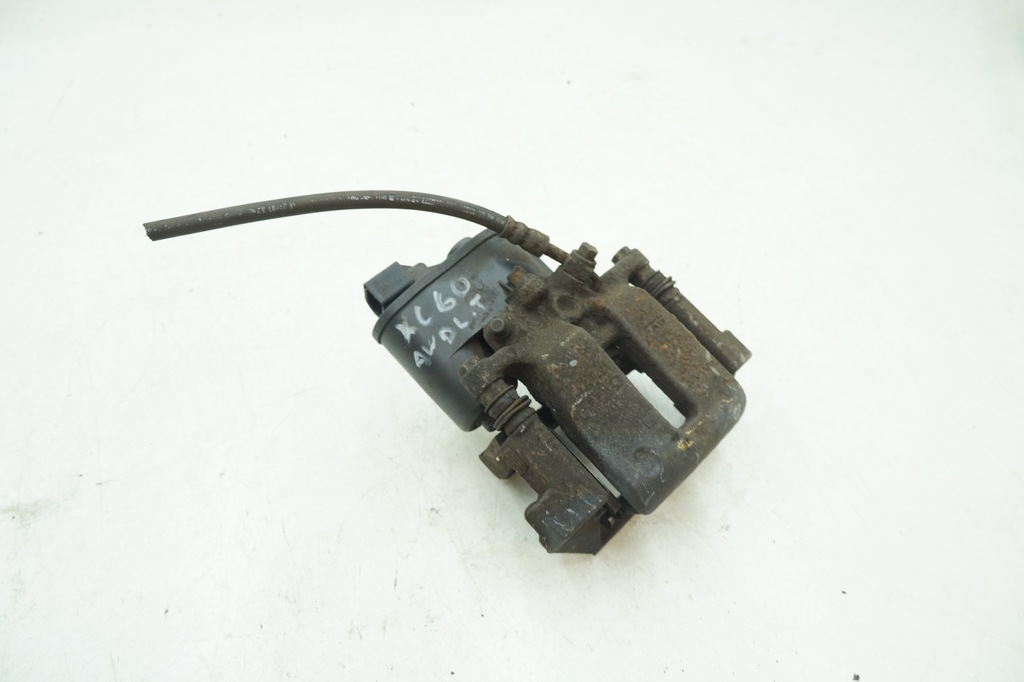 фото №1, Volvo xc60 i суппорт тормозной левый задняя awd