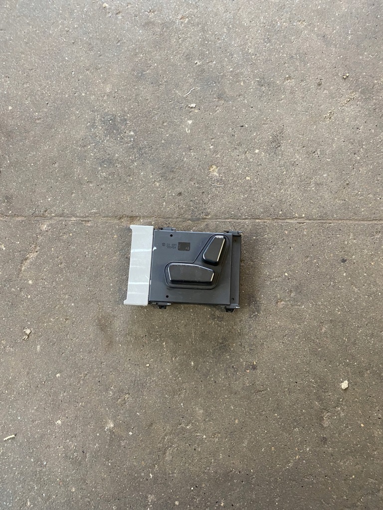 фото №1, Jeep grand cherokee wk2 перемикач сидіння лівий