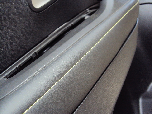 фото №6, Оббивка двері лівий перед peugeot 2008 ii