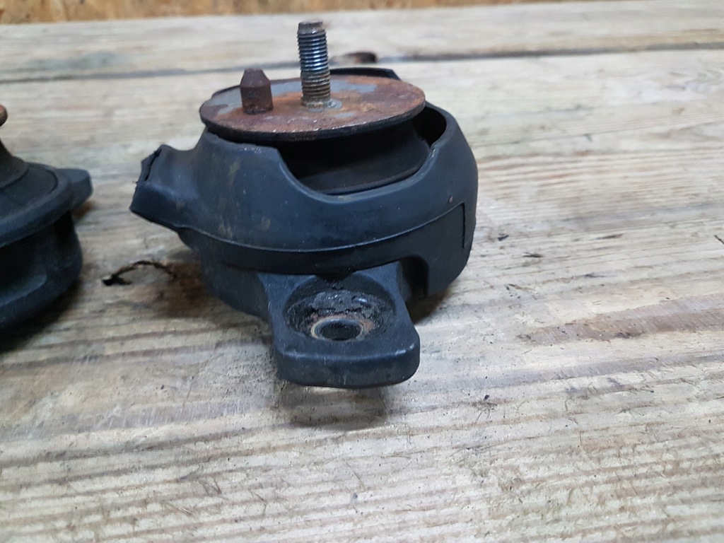 фото №7, Subaru impreza iii подушка двигуна права ліва 2.0