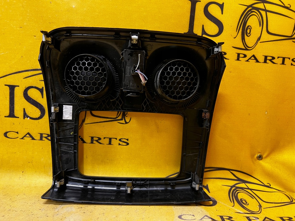 фото №10, Рамка средняя решётки обдув dacia duster ii