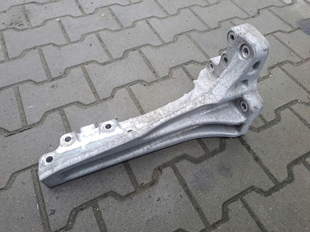 фото №1, Кронштейн кронштейн кронштейн катализатора volvo fh 4 fm 4 renault gama t