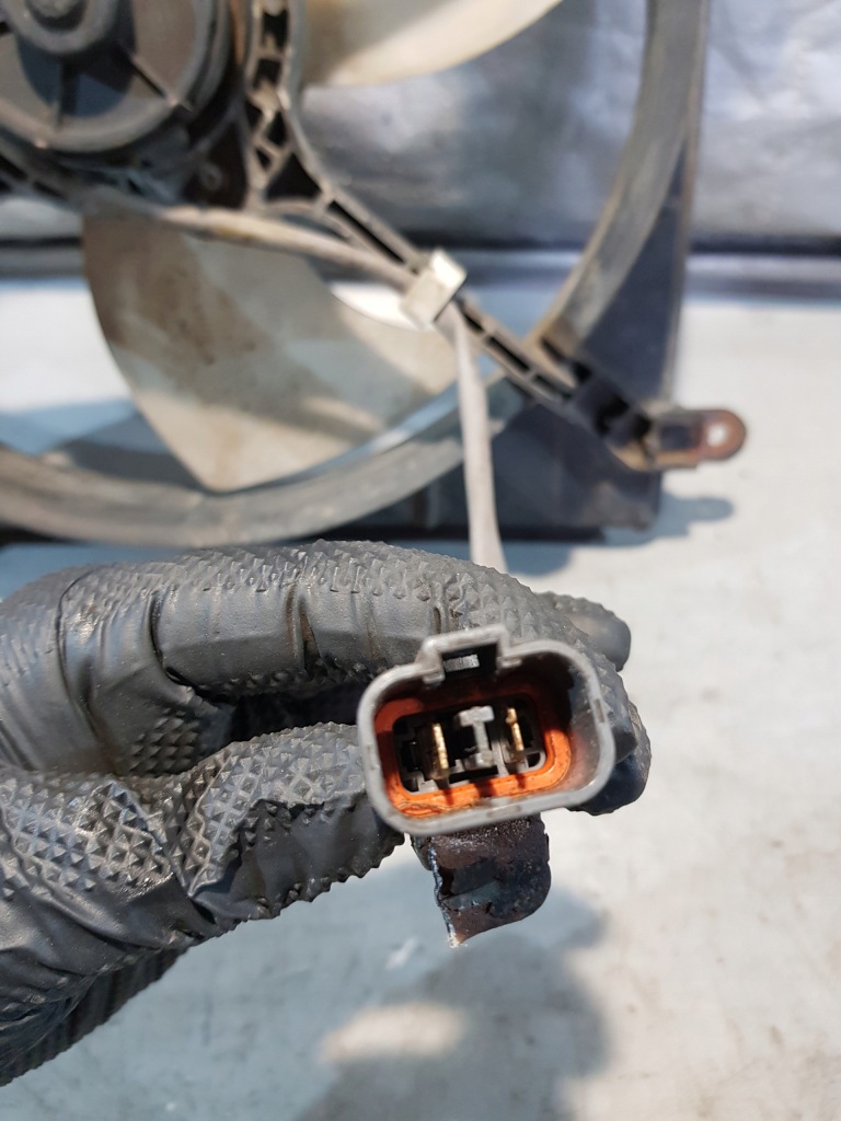 Вентилятор радіатора honda cr-v 1 2.0 b Ціна