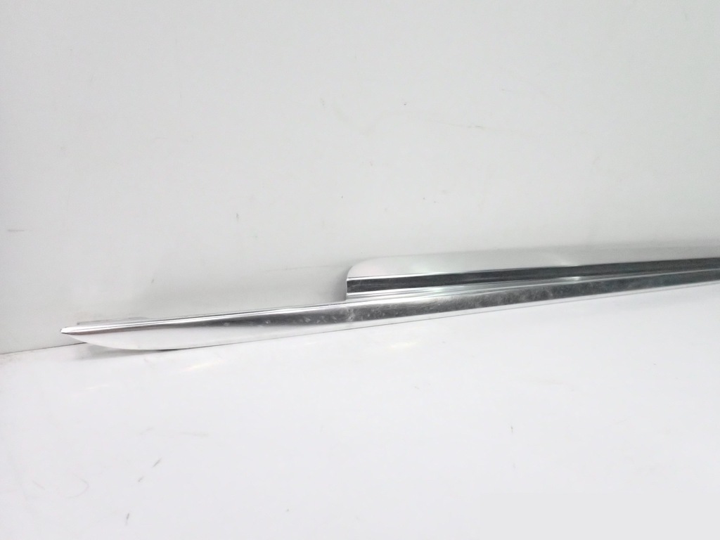 фото №10, Молдинг порог хром правая long 4h4853986b audi a8 d4