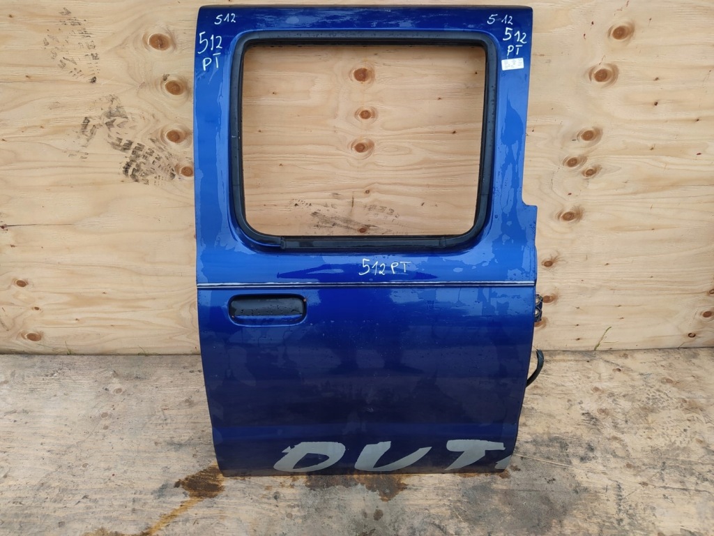 фото №1, Nissan navara d22 fl дверь задняя правый bw6