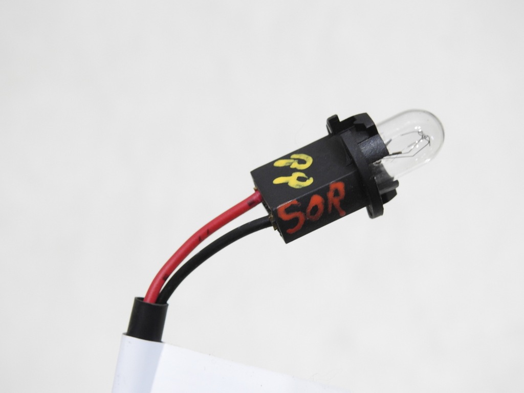 фото №5, Лампа обшивка дверь правый перед kia sorento i