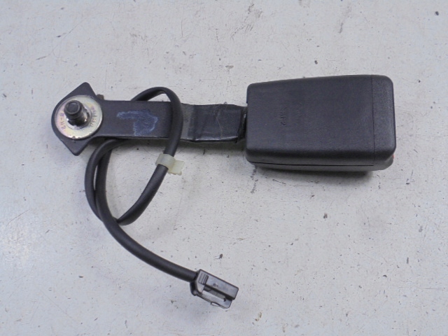 фото №1, Mazda 6 i gg замок поперечина безопасности перед правое lift g3667