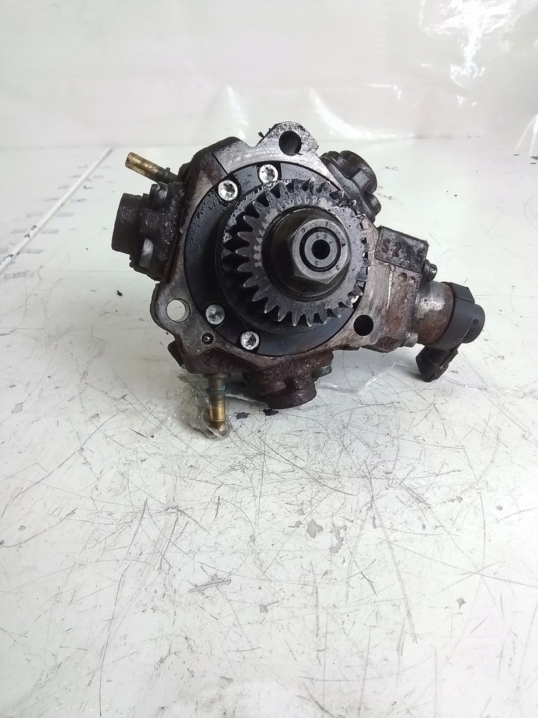 фото №1, M962 насос впрыскная opel vivaro renault trafic 1.6dci 0445010404