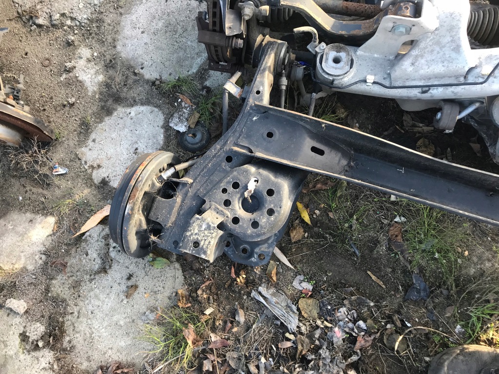 фото №8, Hyundai i10 iii повний задні підвіска задня oś балка