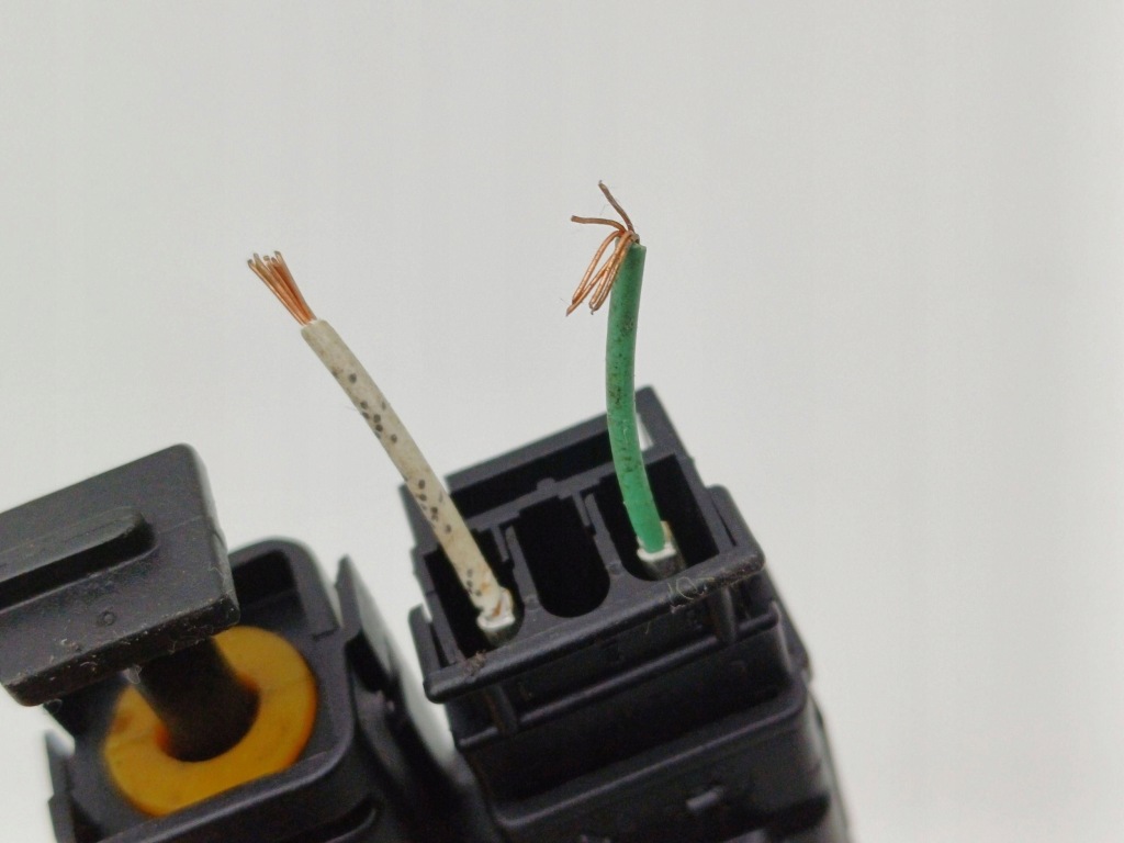 фото №4, Привод крышка заливной топлива renault scenic nr158