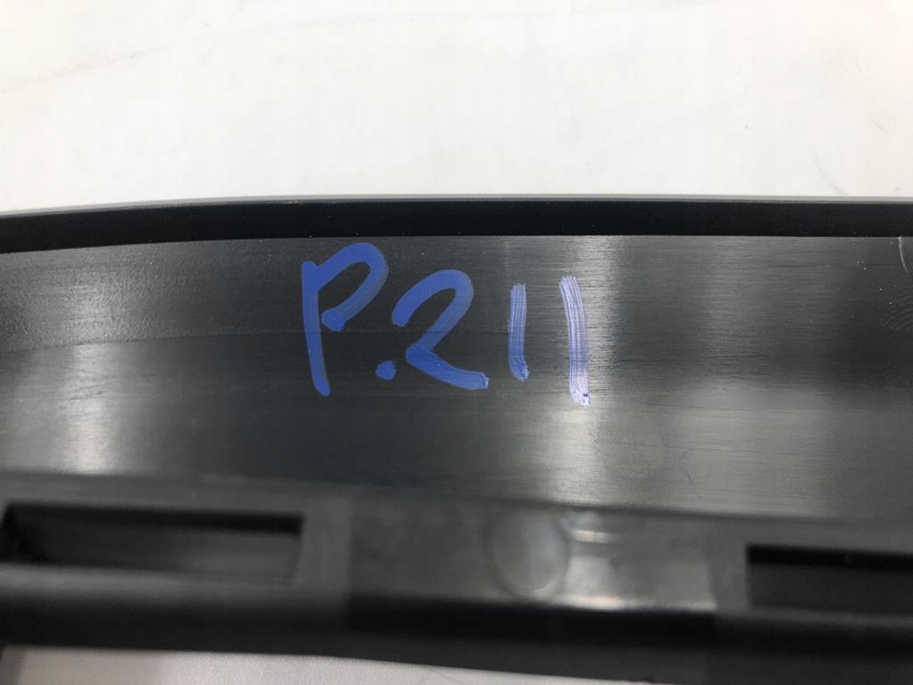 фото №9, Защита обшивка стойка левая audi e-tron 4ke868203