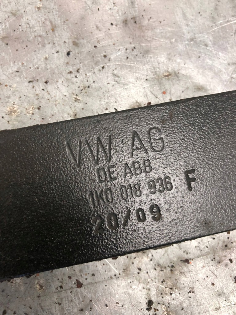 фото №5, Балка кронштейн мост skoda octavia ii scout 1k0018936f