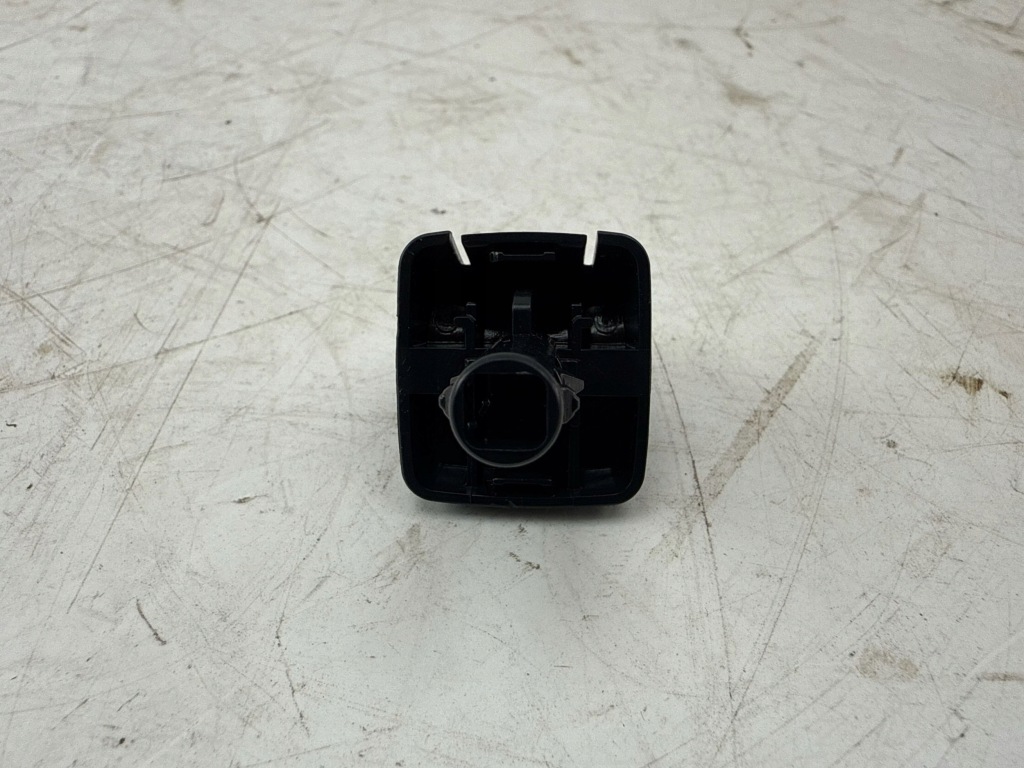 фото №5, Toyota bz4x 2024 кронштейн защита солнцезащитный