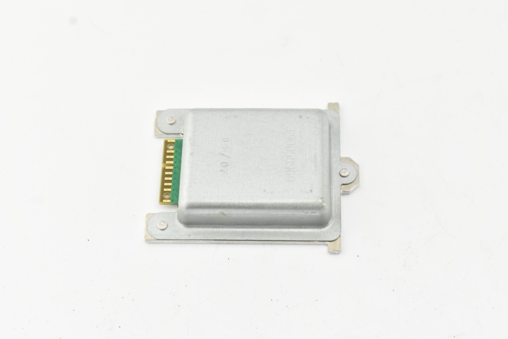 Купити Модуль блок керування фари led h937221a juke 2 f16 19-