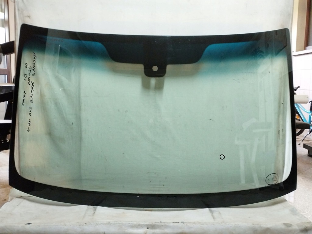 фото №1, Стекло передняя mercedes sprinter 910 2018- sensr