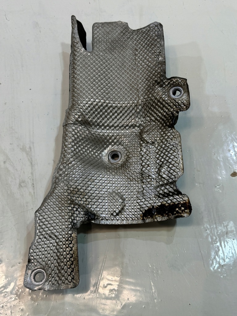 фото №1, Захист теплова skoda superb iii 3v 04l103954al