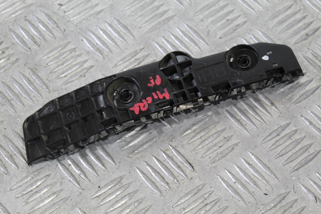 фото №1, Напрямна правий задня nissan micra v 5 k14