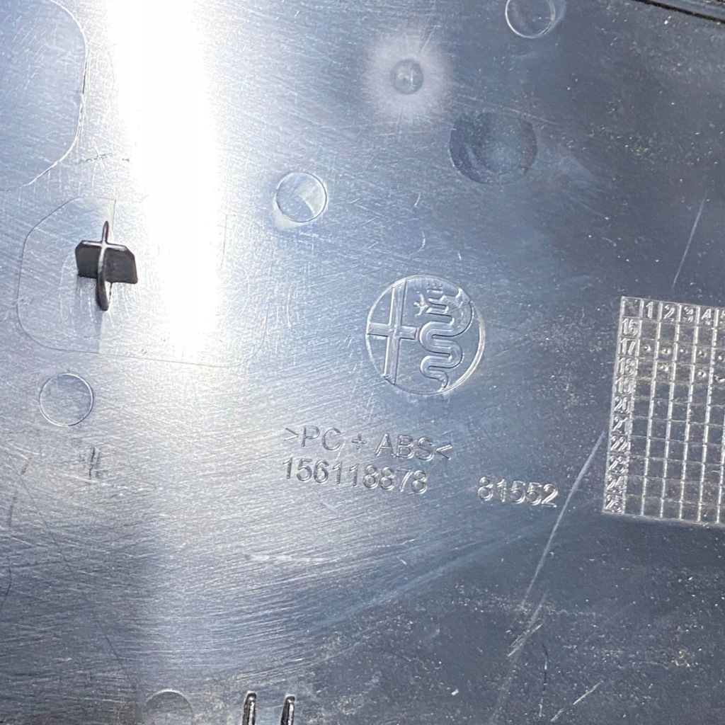 фото №8, Alfa romeo stelvio 2019 левая сторона туннели средний