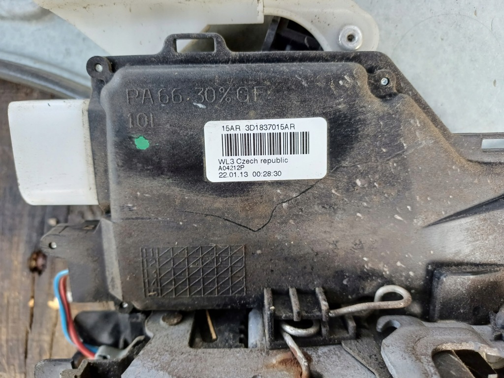 Замок ліве перед дверей volkswagen caddy 3 рестайлінг  3d1837015ar Київ