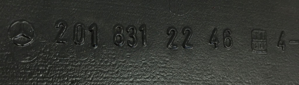 Труба обдув повітря права mercedes w201 190 2018312246 Ціна