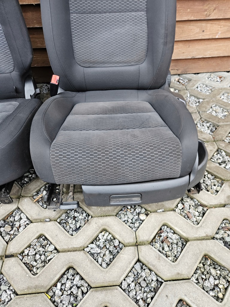 фото №11, Vw golf vi 6 + plus сидіння сидіння заднє сидіння комплект відсутній zagłóków 2 ряд