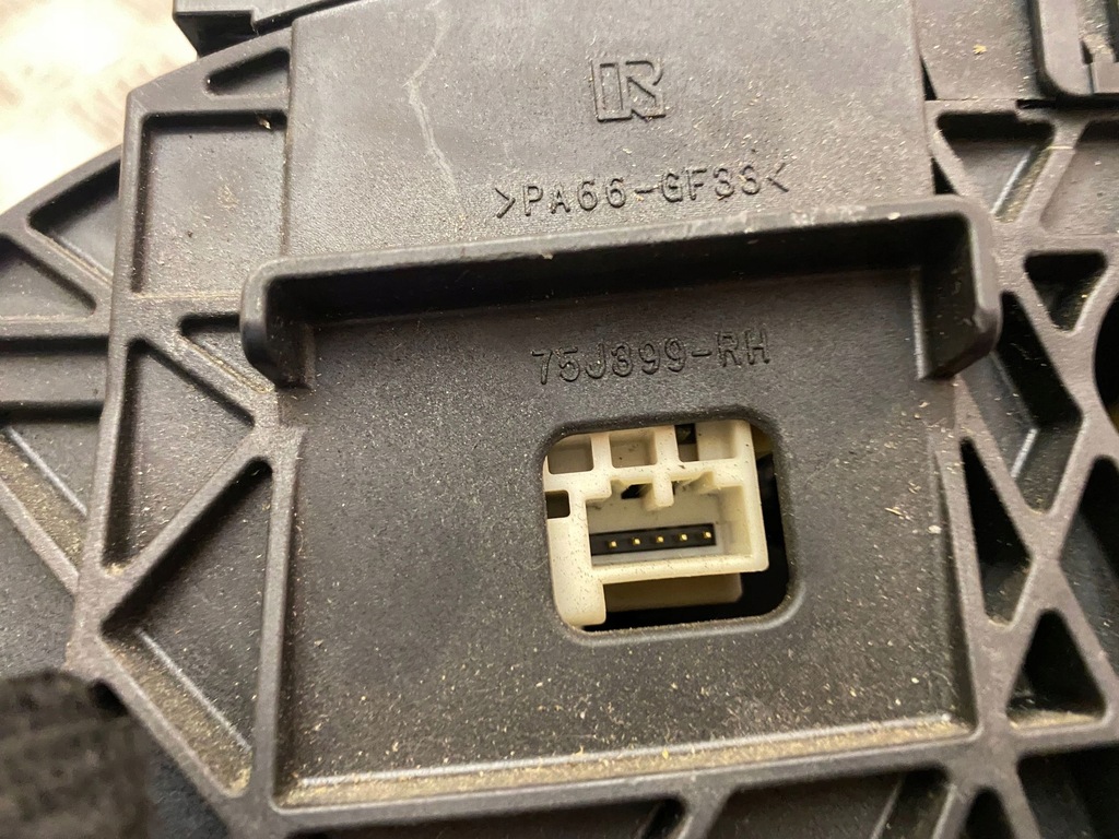 фото №4, Lexus rx 450h 2017 домкрат переключения передач / верхний