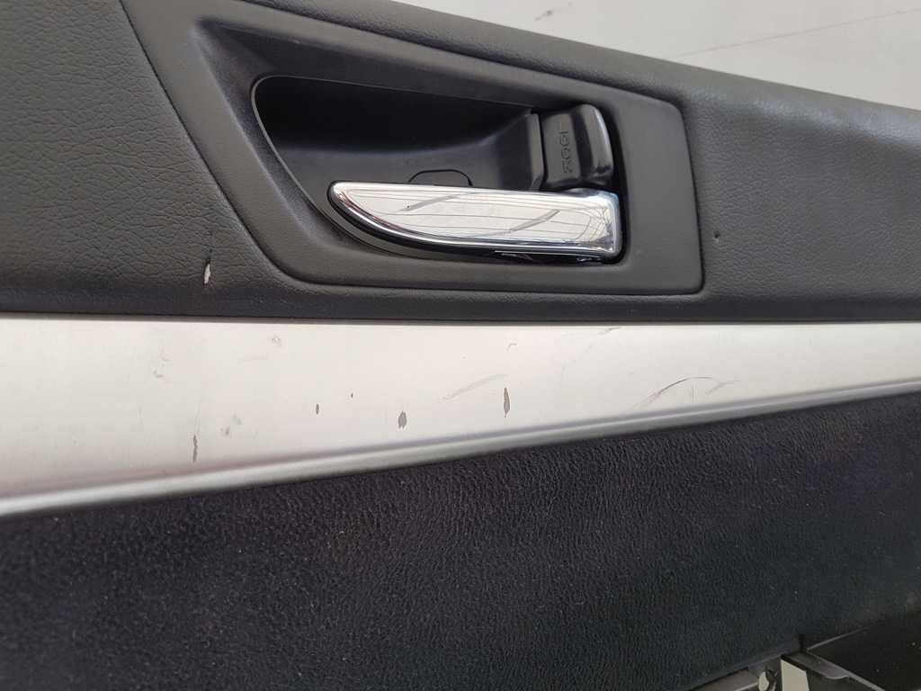 фото №4, Обшивка дверь правый задняя subaru outback iv 4 eu