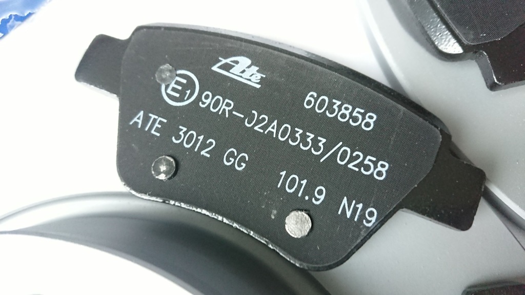 фото №12, Гальмівні диски + гальмівні колодки перед задня vw golf vi 1.6 2.0 tdi