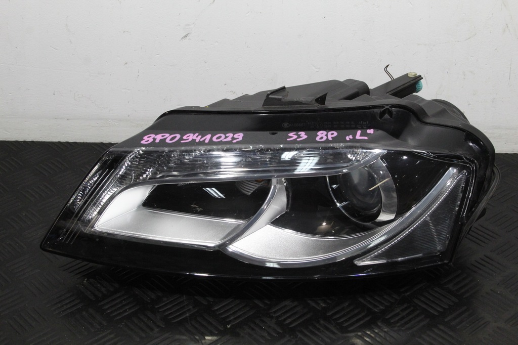 фото №1, Лампа левый перед audi s3 8p0 8p lift 8p0941029