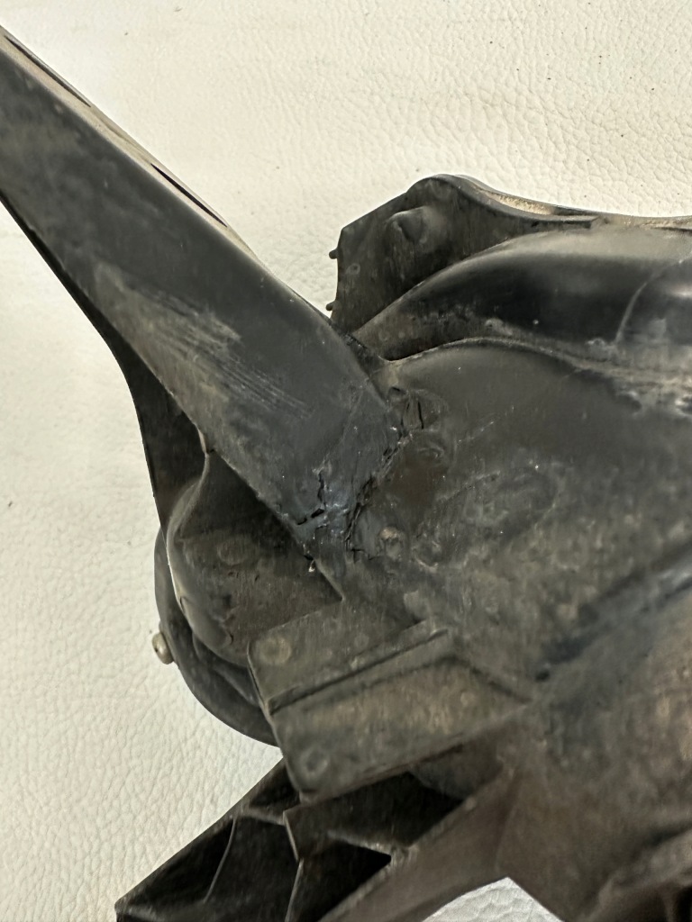 Lexus rx iv рестайлинг  противотуманная фара led drl правый rx400 rx450 в Украине