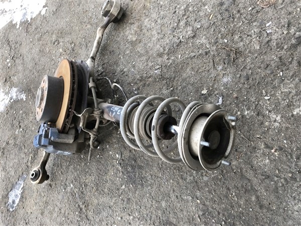 фото №5, Mcperson лівий поворотний кулак bmw 3 e90 e91 2.0 d 163km дизель