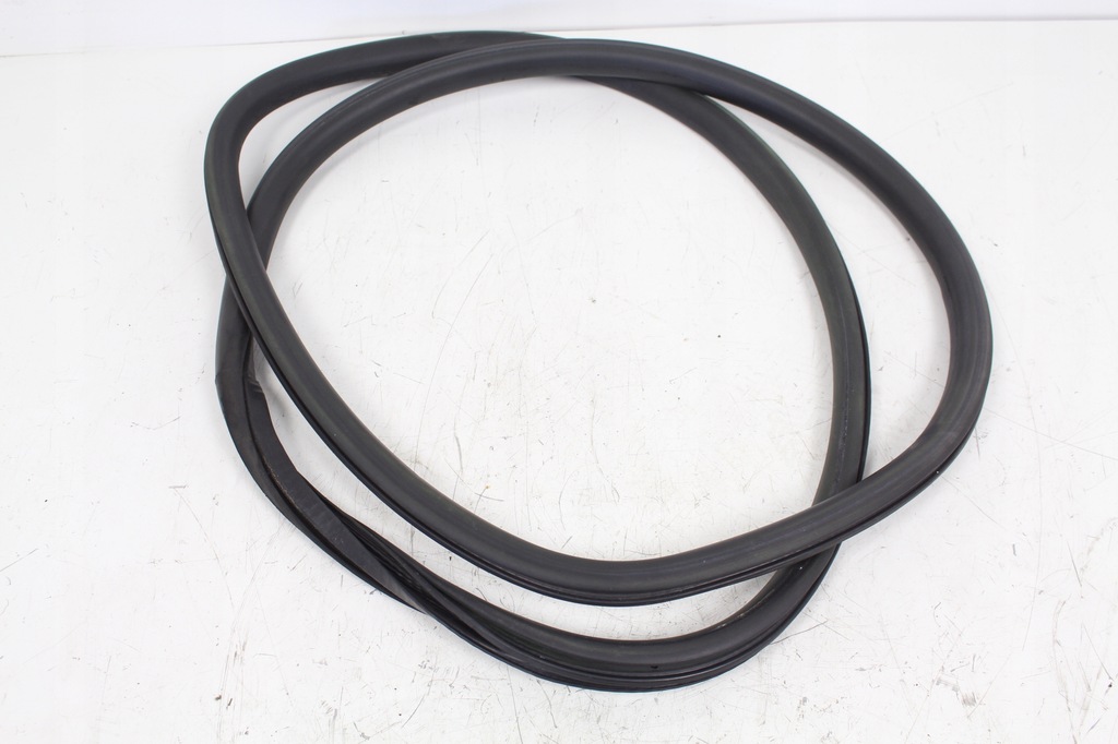 фото №1, Прокладка дверь правый задняя citroen c4 picasso ii