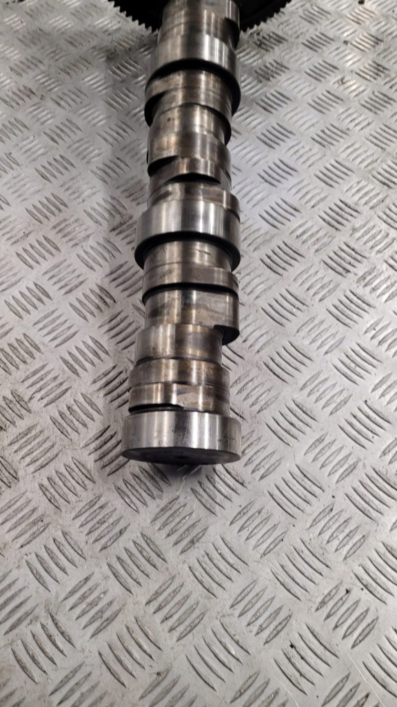 фото №3, Вал распределительного вала mercedes actros , axor om501