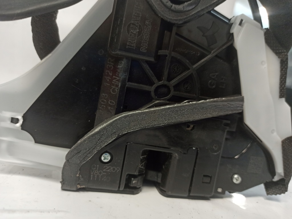 фото №6, Renault arkana 22 замок дверь левый задняя 4 pin eu 825035824r