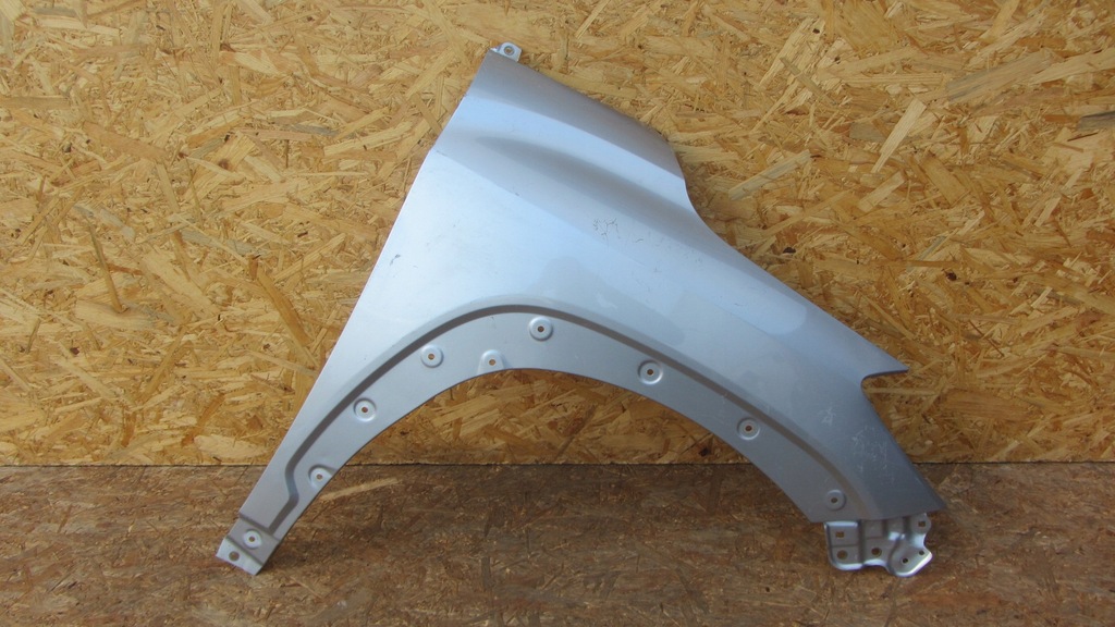 фото №1, Передний правый крыло toyota corolla cross